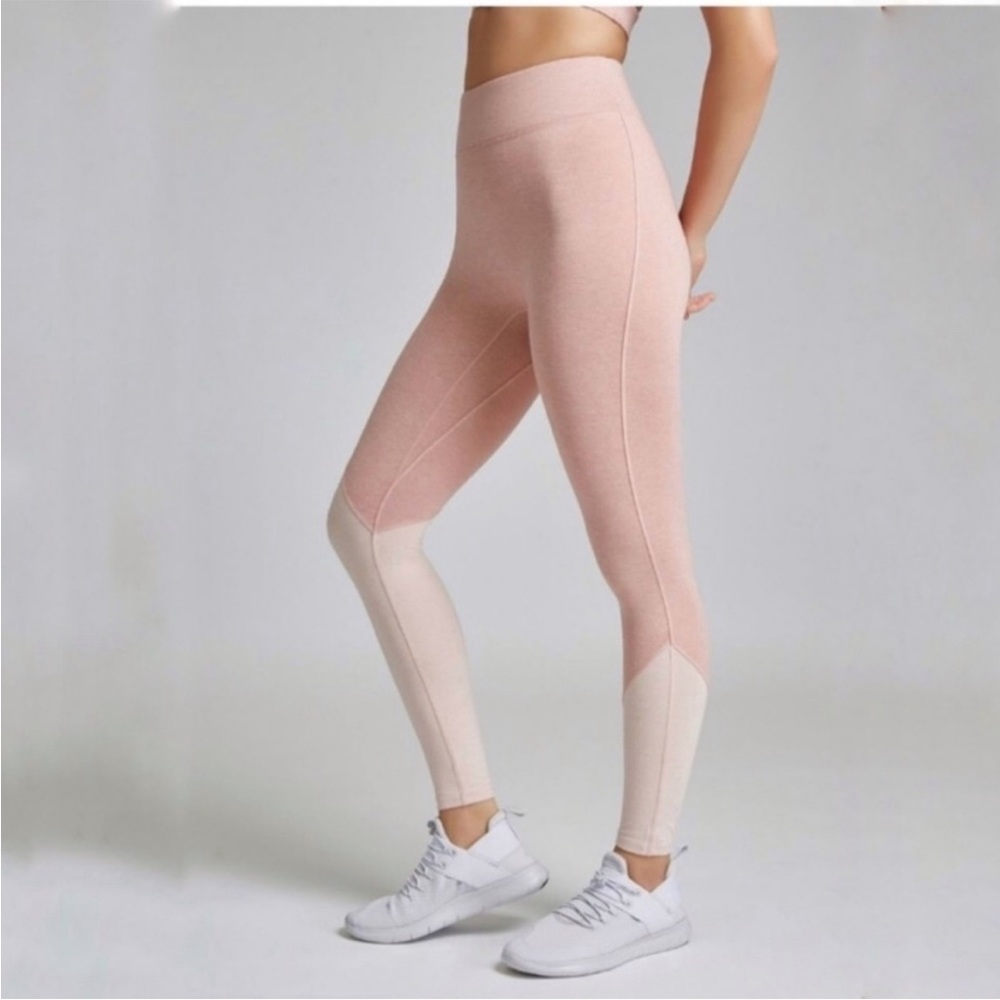 We over me leggings. Size small SO SOFT.